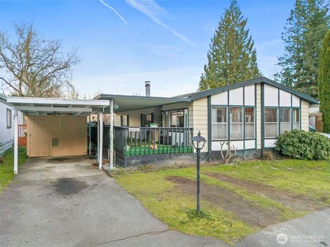 8607 143rd Avenue Ct E 44 Puyallup WA 98372