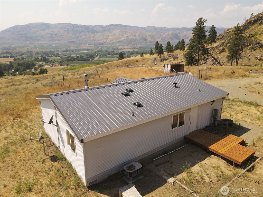 Photo of 105 Swanson Mill Road, Oroville, WA 98844 (MLS # 2528478)