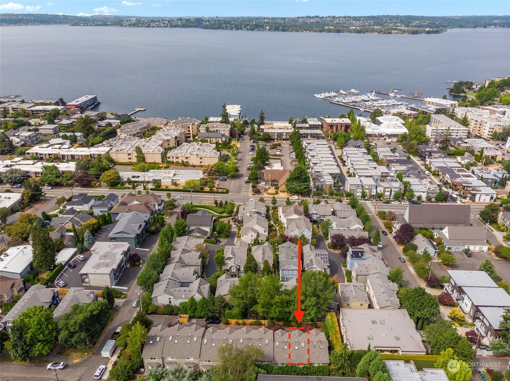 Photo of 338 5th Avenue S, Kirkland, WA 98033 (MLS # 2277933)