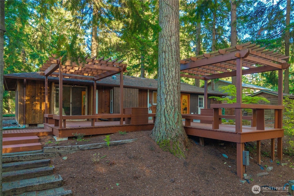 Photo of 6503 188th Avenue E, Bonney Lake, WA 98391 (MLS # 2585031)