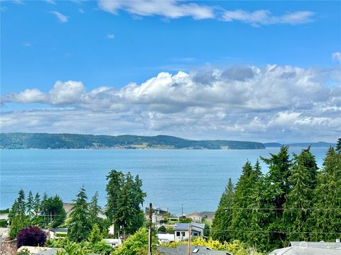 A home in Camano Island