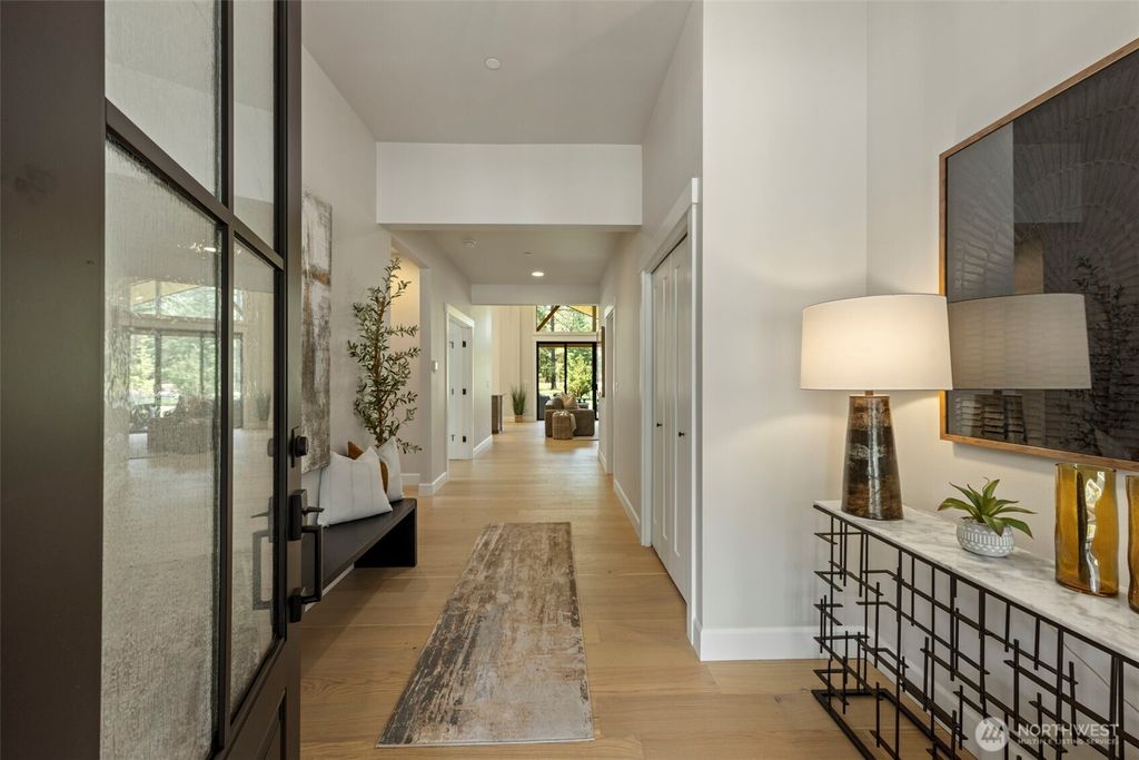 Photo of 51 Plateau Loop, Cle Elum, WA 98922 (MLS # 2500825)