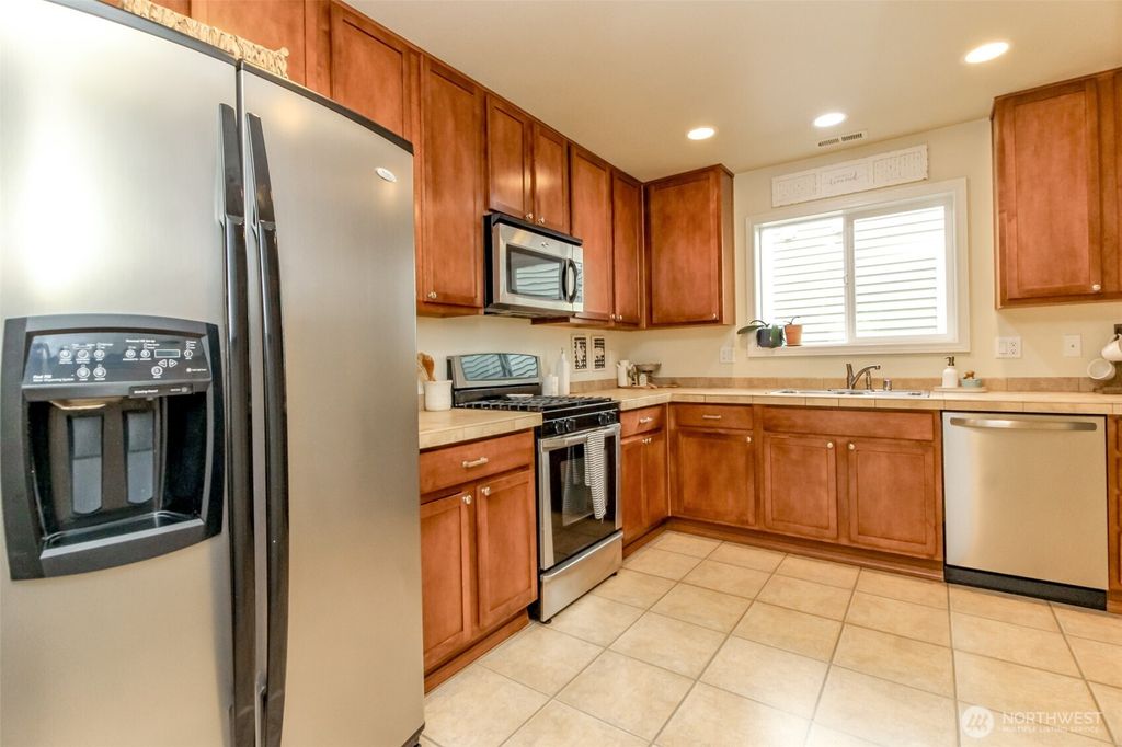 Photo of 2211 119th Drive SE, Lake Stevens, WA 98258 (MLS # 2494458)