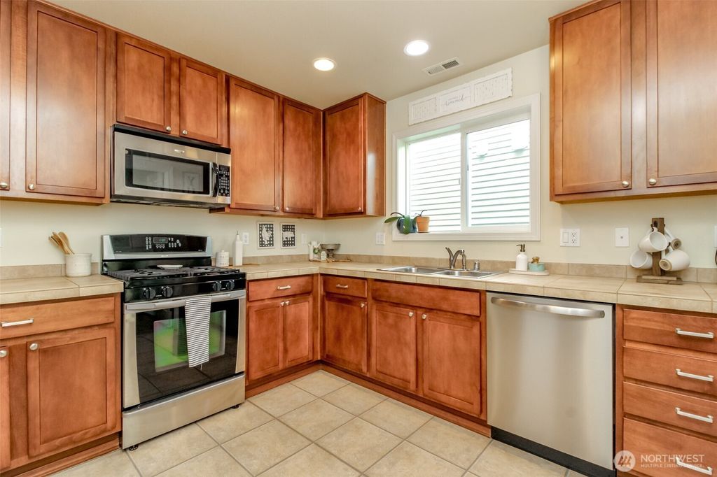 Photo of 2211 119th Drive SE, Lake Stevens, WA 98258 (MLS # 2494458)