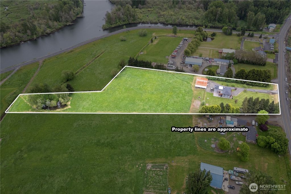 Photo of 6150 Willow Grove Road, Longview, WA 98632 (MLS # 2519922)