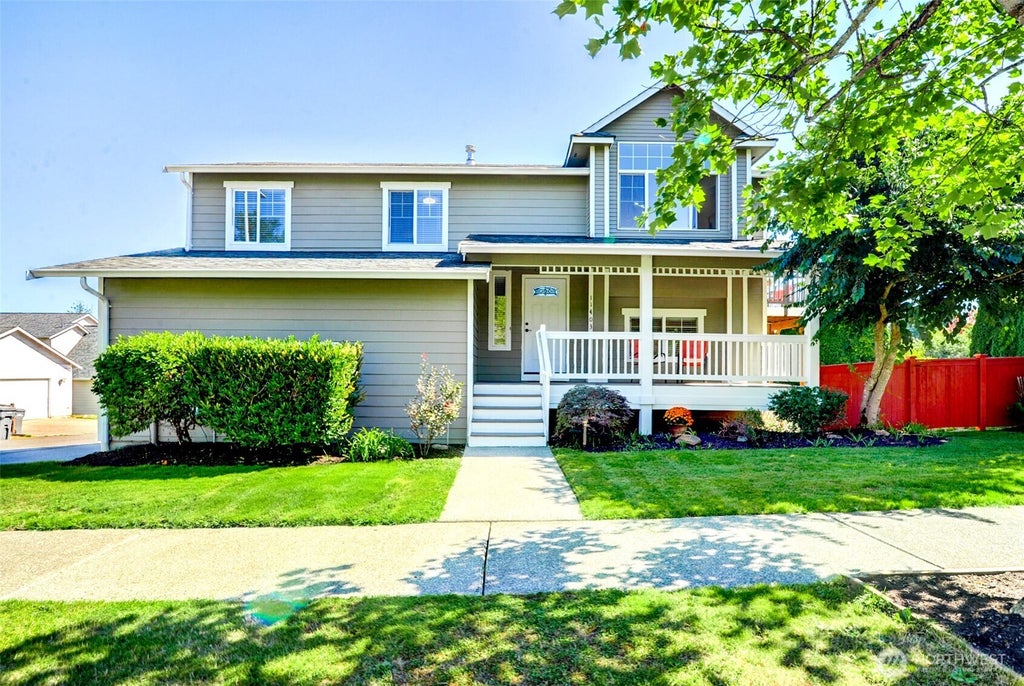 Photo of 11403 NE 32nd Street NE, Lake Stevens, WA 98258 (MLS # 2577680)