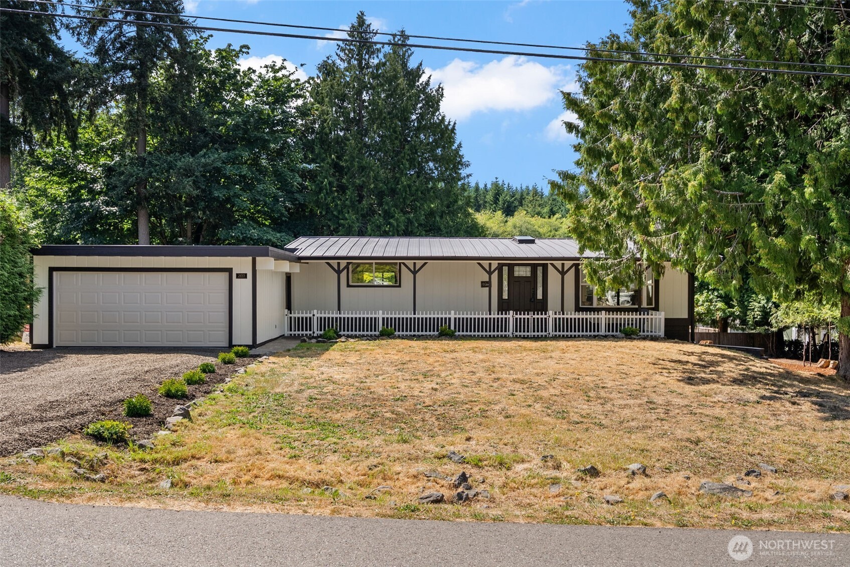 24515 Madura Drive NE