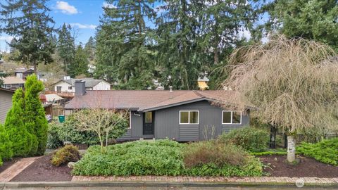 Photo of 34515 25th Avenue SW, Federal Way, WA 98023 (MLS # 2463266)
