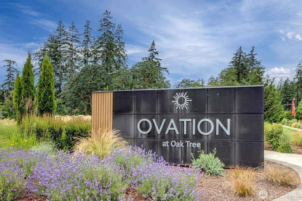 Photo of 3425 Arrowroot Street SE, Lacey, WA 98513 (MLS # 2549393)