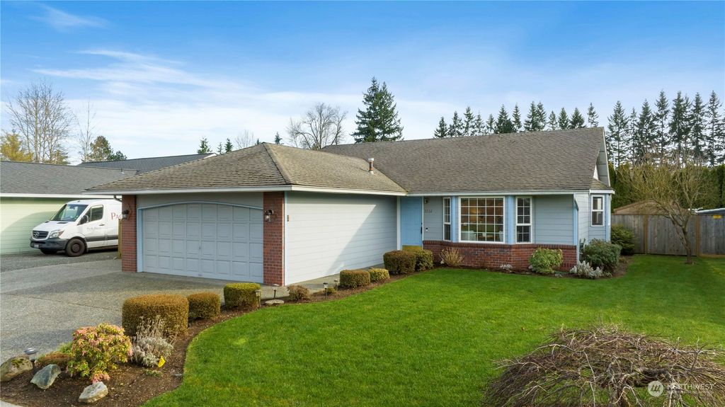 Photo of 5532 90th Place NE, Marysville, WA 98270 (MLS # 2205307)