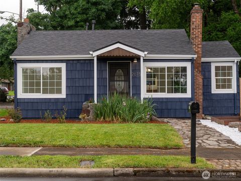 Photo of 2615 K Street, Vancouver, WA 98663 (MLS # 2524397)