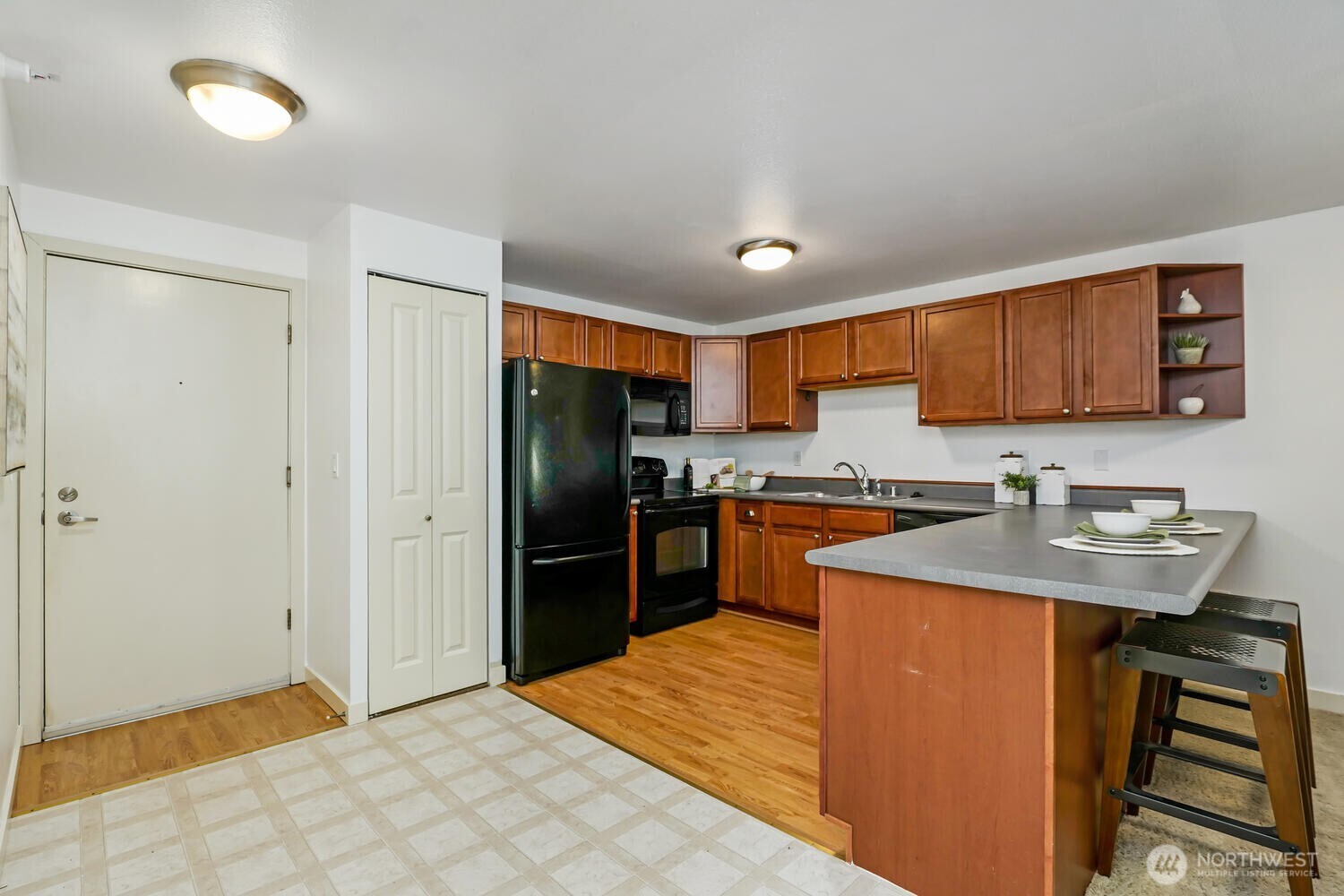 700 Front Street S E103