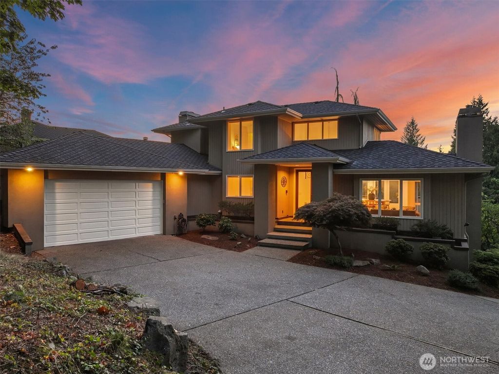 Photo of 7926 139th Avenue SE, Newcastle, WA 98059 (MLS # 2427018)