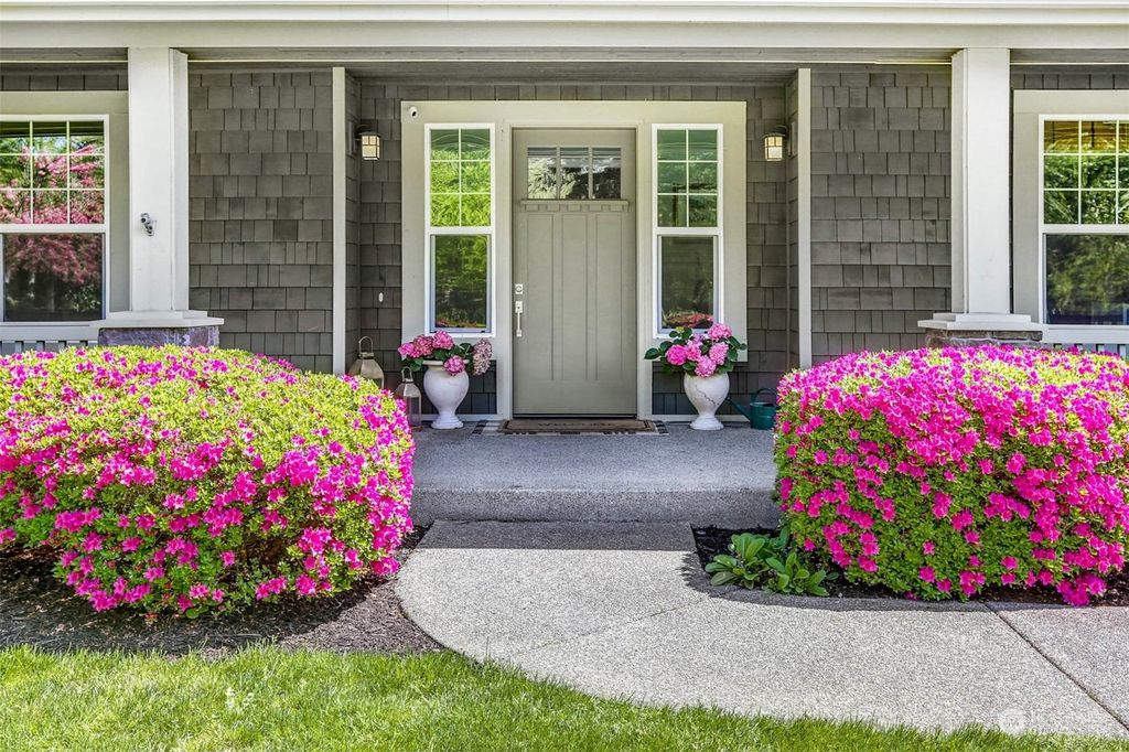 Photo of 22408 270th Avenue SE, Maple Valley, WA 98038 (MLS # 2148417)