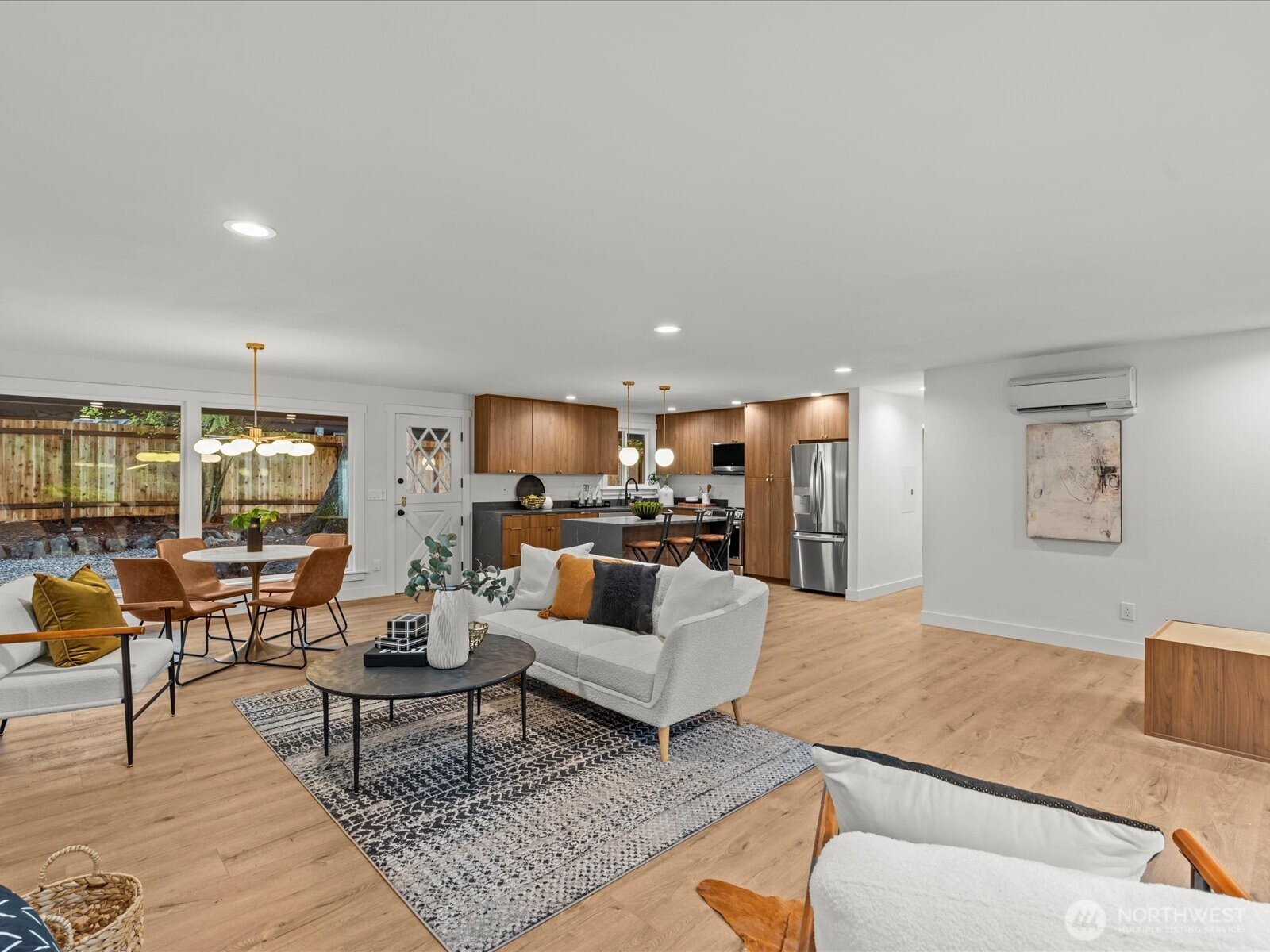 19104 17th Avenue NW