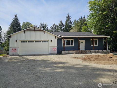 716 Tipsoo Loop S Rainier WA 98576