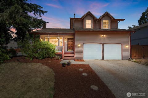 Photo of 13700 SE 201st Street, Kent, WA 98042 (MLS # 2554095)