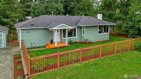 Photo of 18545 Fremont Avenue N, Shoreline, WA 98133 (MLS # 2504642)