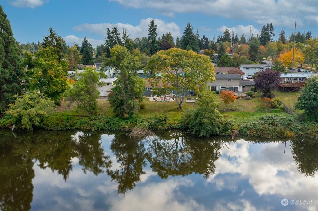 Photo of 2118 N 172nd Street, Shoreline, WA 98133 (MLS # 2166689)
