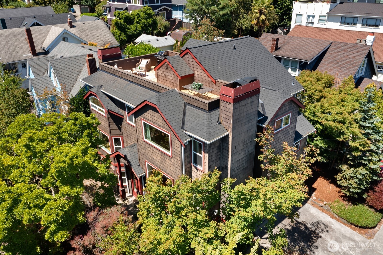 2218 N 38th Street