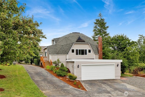 Photo of 4246 James Street, Bellingham, WA 98226 (MLS # 2557381)