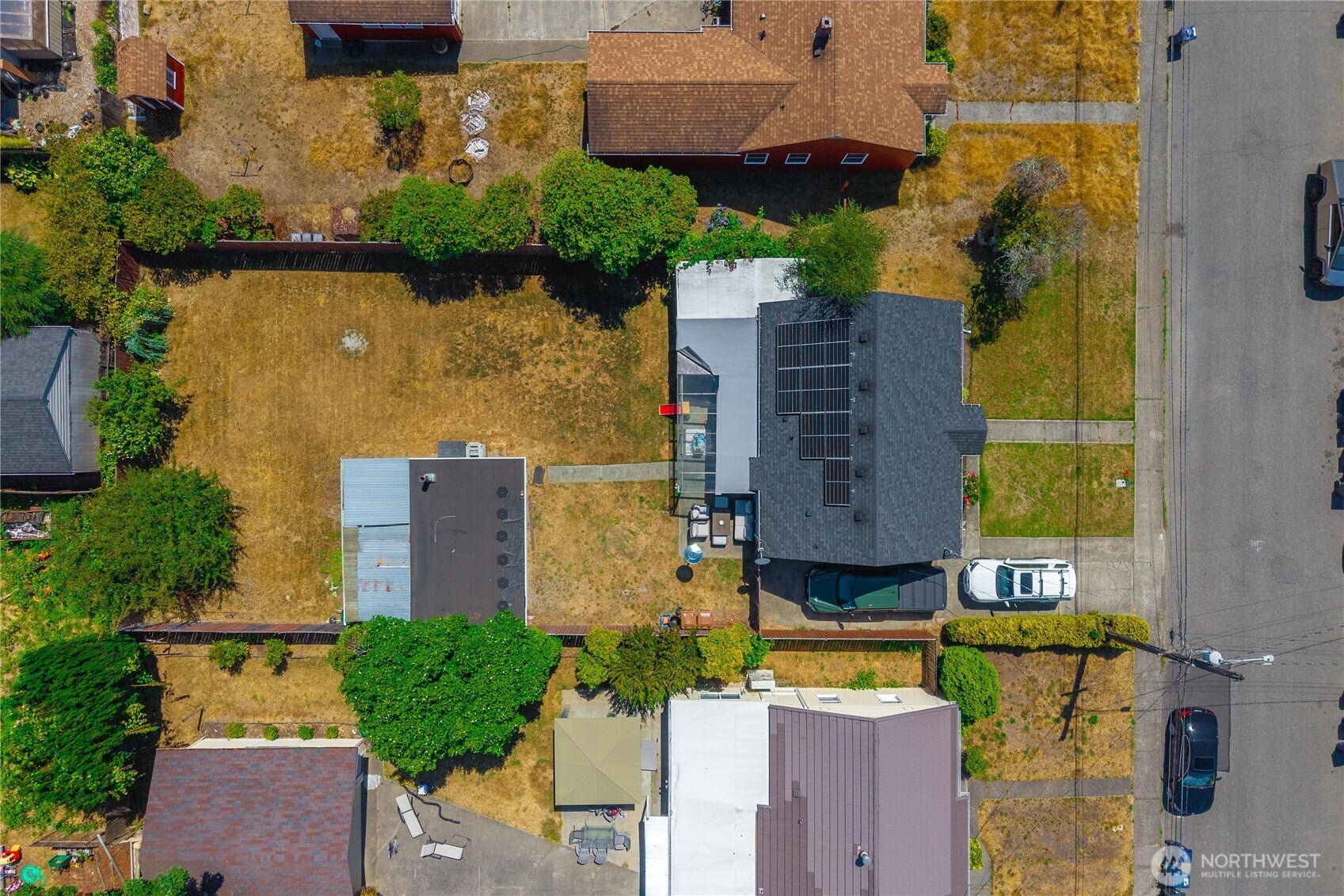 637 MacArthur Street