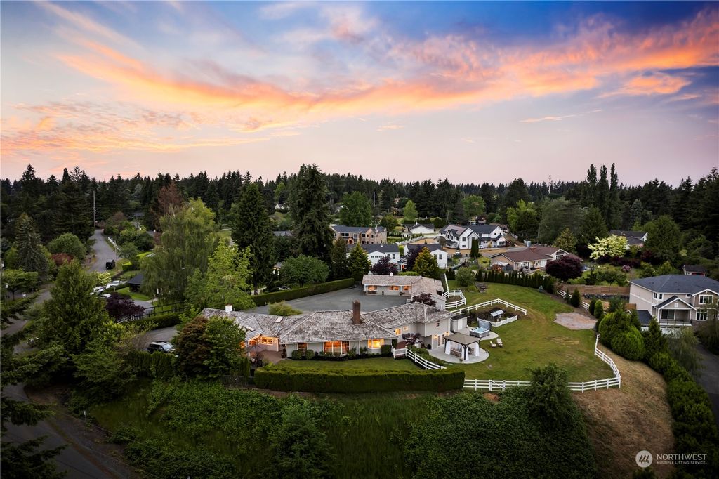 Photo of 13350 NE 61st Street, Kirkland, WA 98033 (MLS # 2246775)