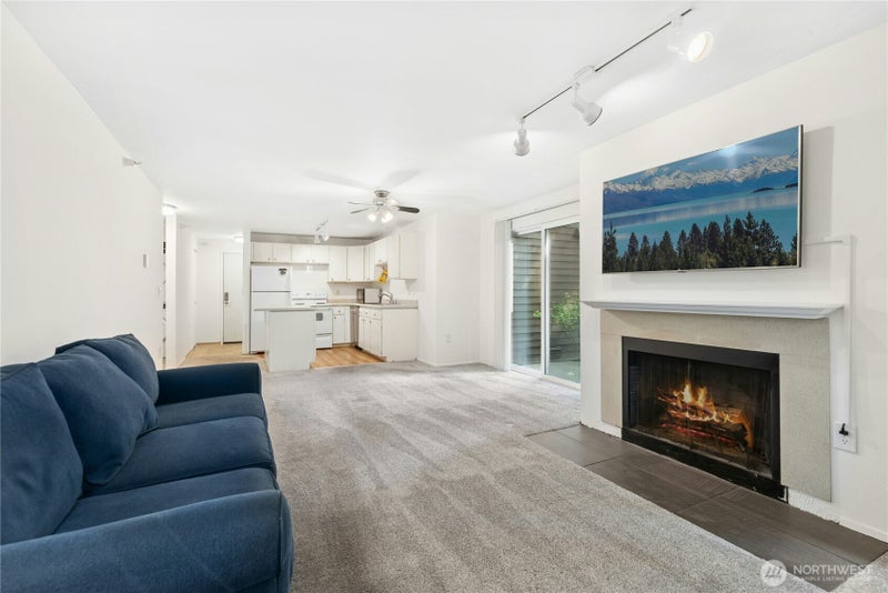700 Front St. S E110
