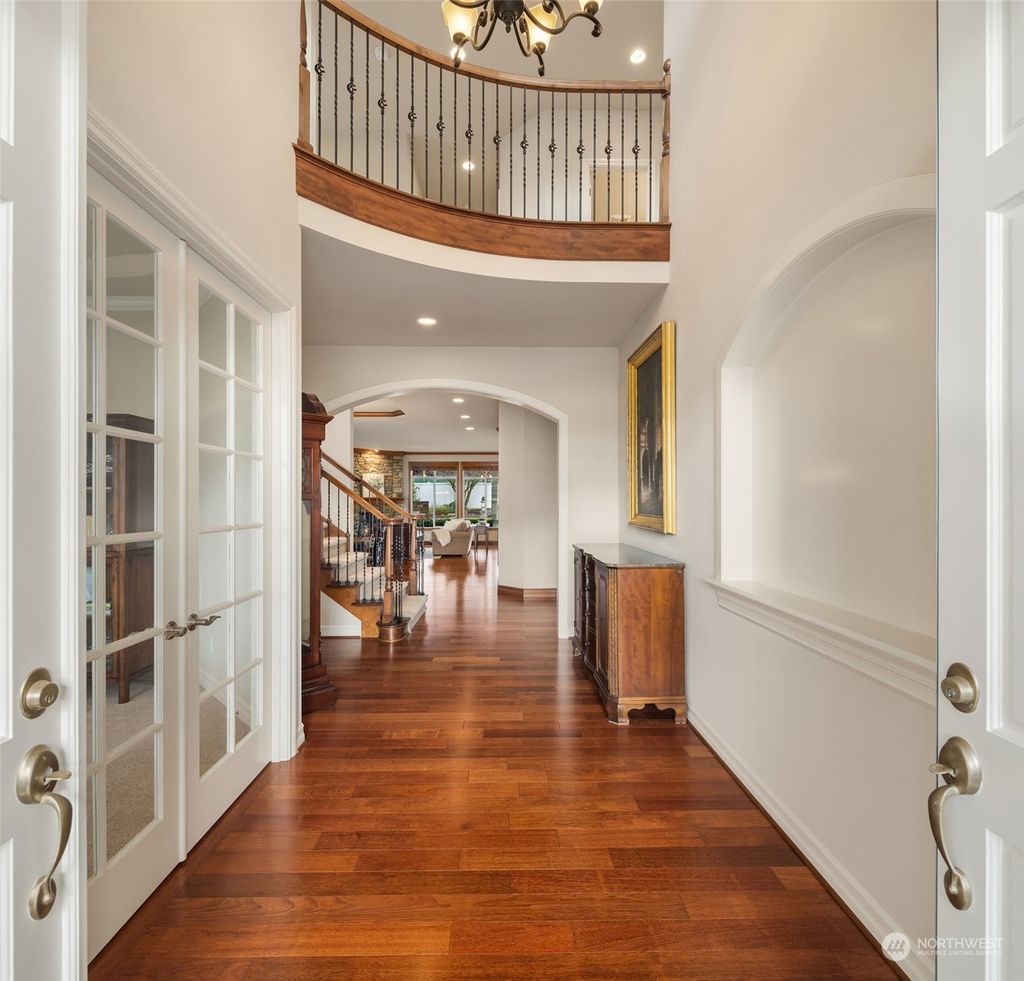 Photo of 18930 84th Place NE, Bothell, WA 98011 (MLS # 2052919)