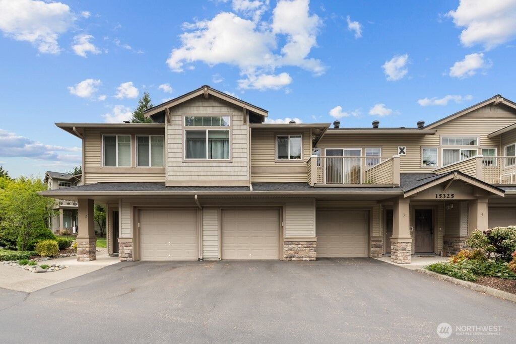 Photo of 15325 SE 155th Place #X1, Renton, WA 98058 (MLS # 2514986)