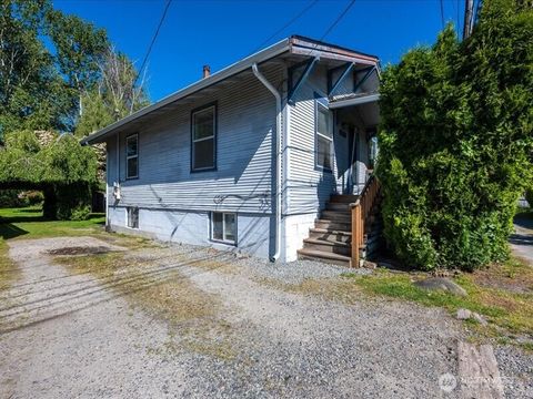 8434 34th Avenue S Seattle WA 98118