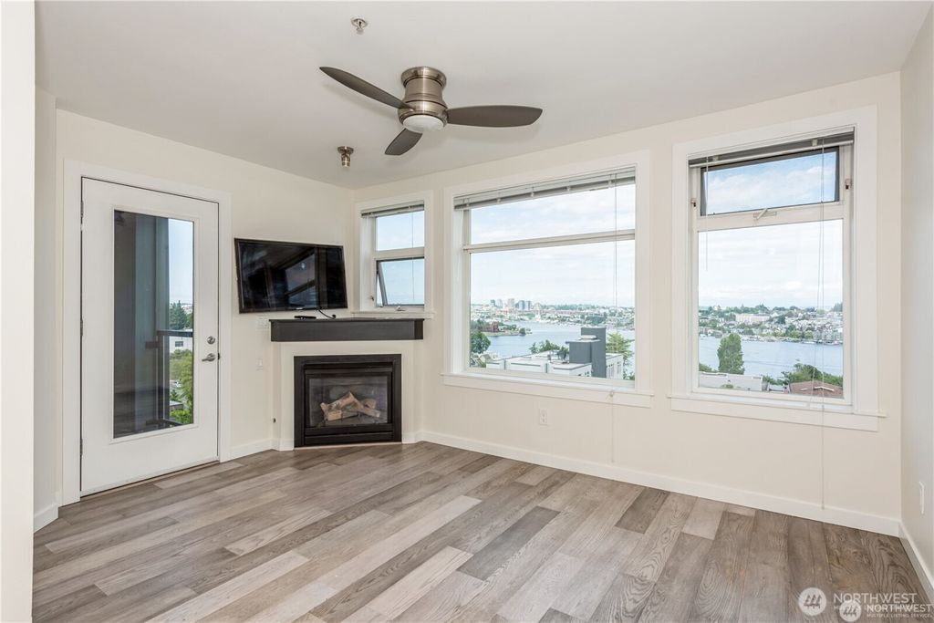 Photo of 655 crockett Street #A405, Seattle, WA 98109 (MLS # 2503782)