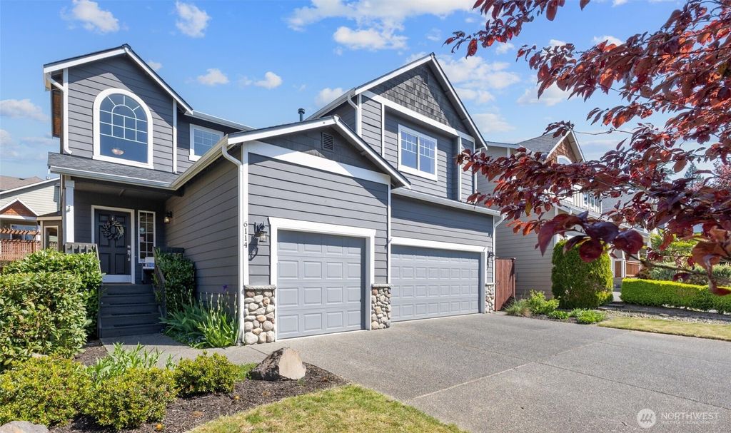 Photo of 6114 SE 2nd Lane, Renton, WA 98059 (MLS # 2354545)