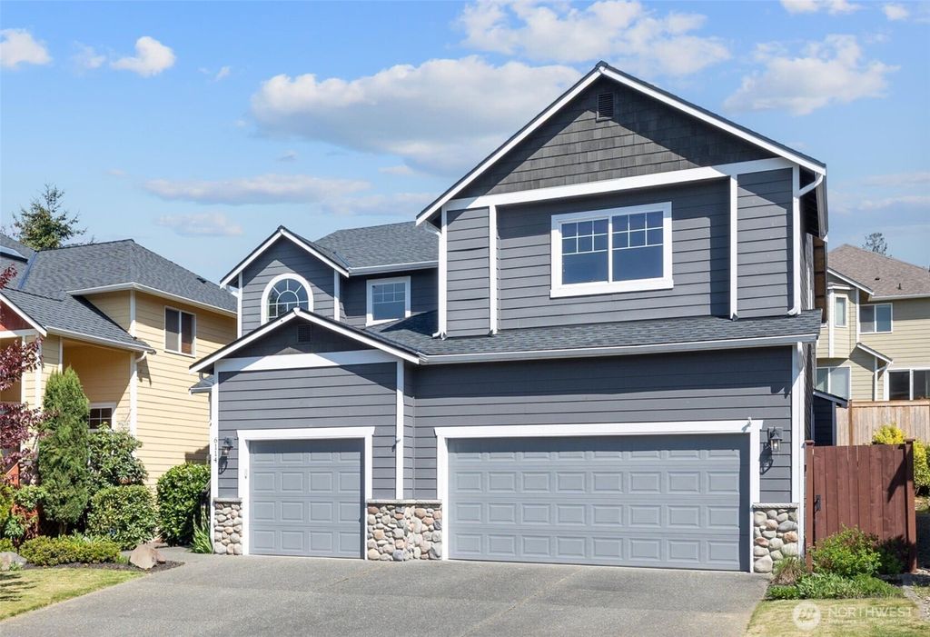 Photo of 6114 SE 2nd Lane, Renton, WA 98059 (MLS # 2354545)