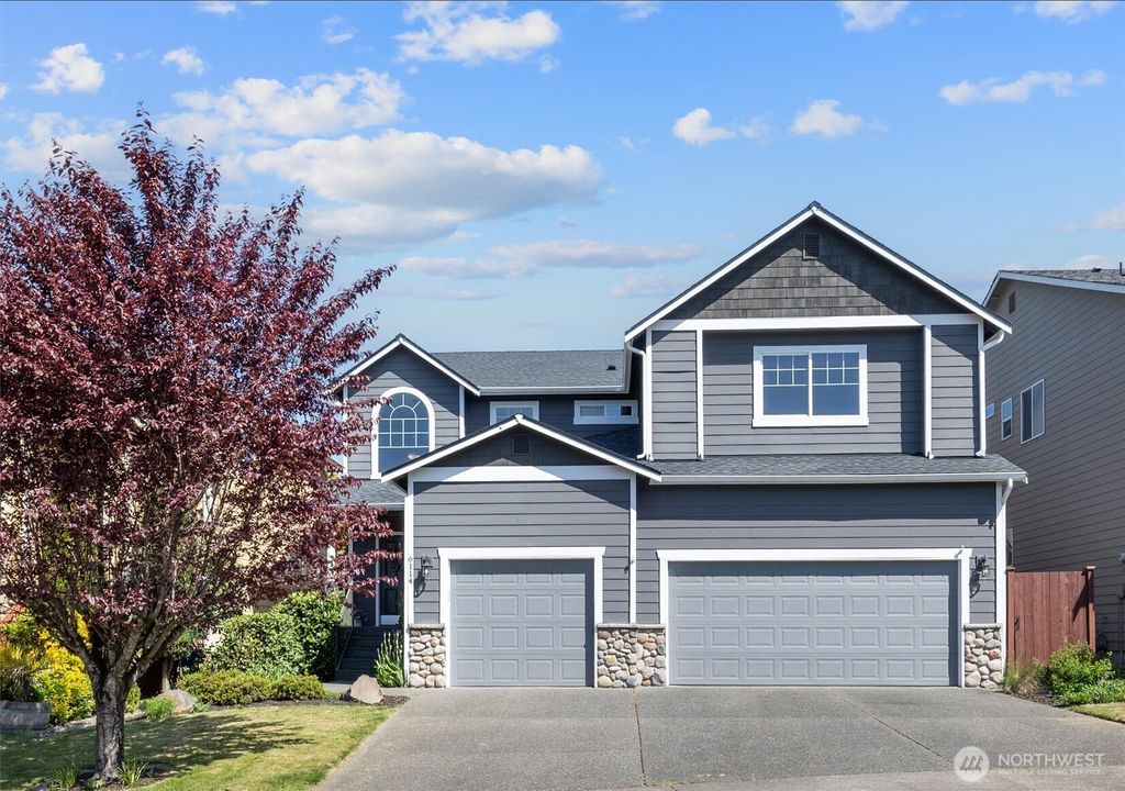 Photo of 6114 SE 2nd Lane, Renton, WA 98059 (MLS # 2354545)
