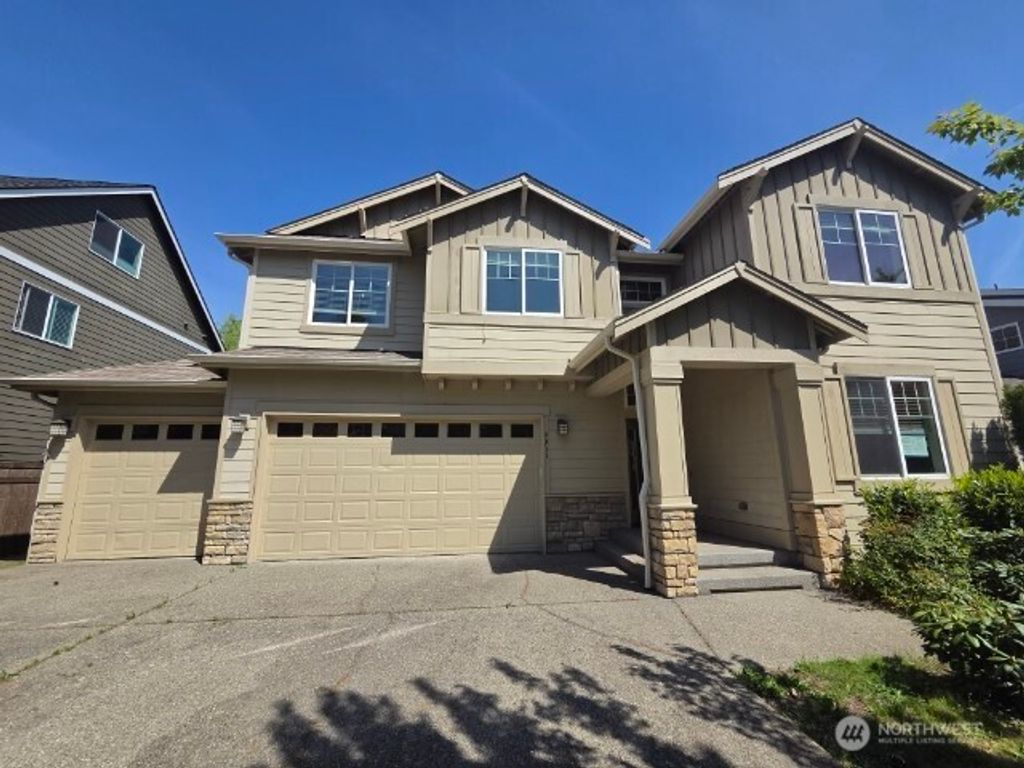 Photo of 8011 134th Street Ct E, Puyallup, WA 98373 (MLS # 2525183)