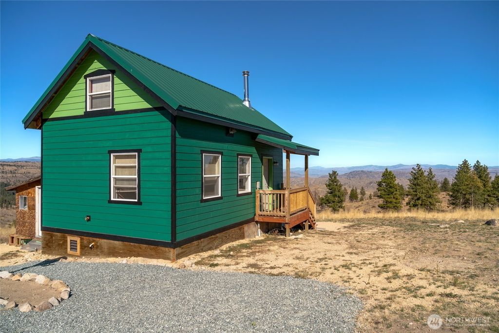 Photo of 454 Harmony Heights Rd, Brewster, WA 98812 (MLS # 2485397)