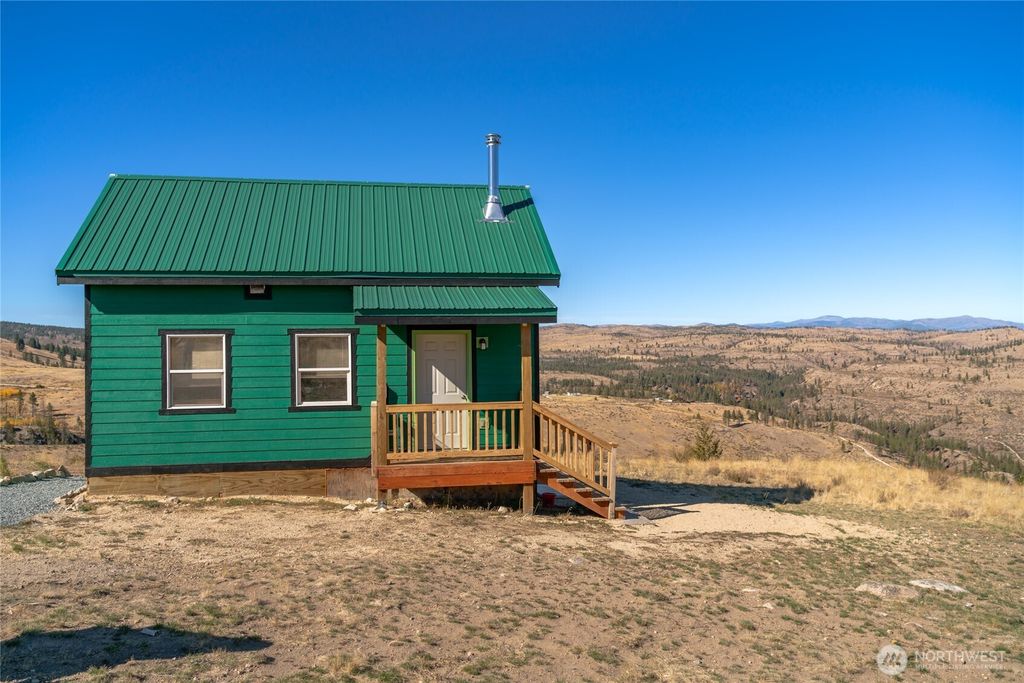 Photo of 454 Harmony Heights Rd, Brewster, WA 98812 (MLS # 2485397)