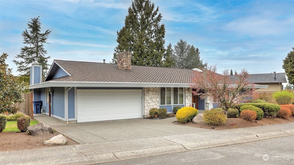 Photo of 16315 145th Avenue SE, Renton, WA 98058 (MLS # 2212415)