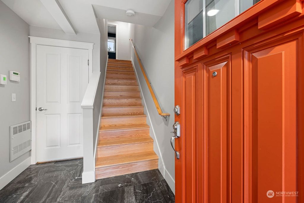 Photo of 932 17th Avenue, Seattle, WA 98122 (MLS # 2320662)