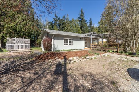 Photo of 21 Glen Avenue, Chimacum, WA 98325 (MLS # 2499430)