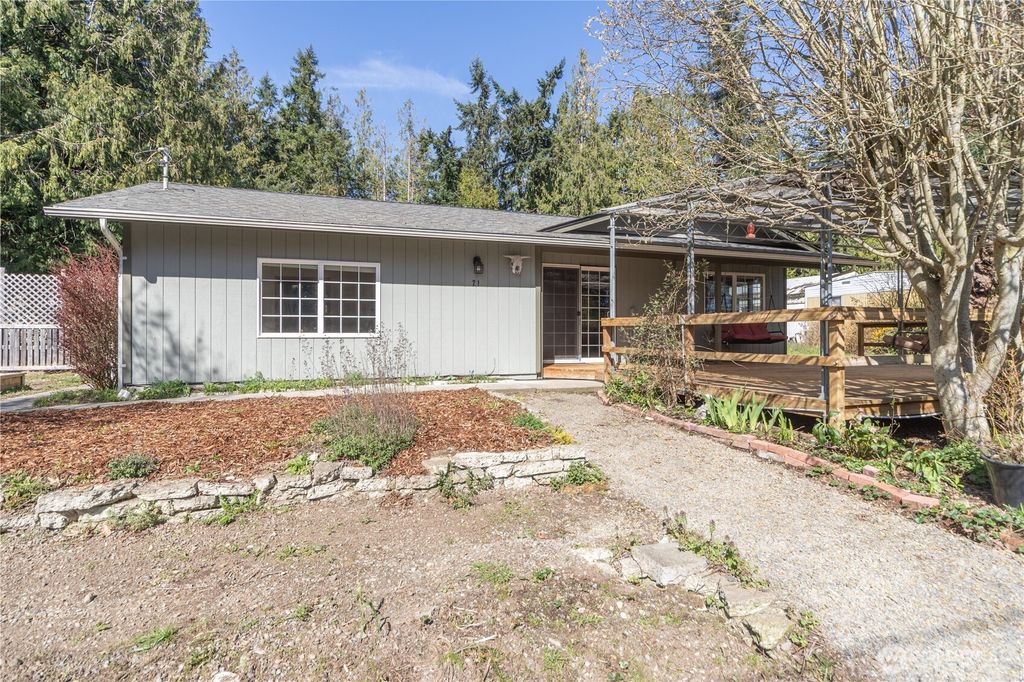 Photo of 21 Glen Avenue, Chimacum, WA 98325 (MLS # 2499430)