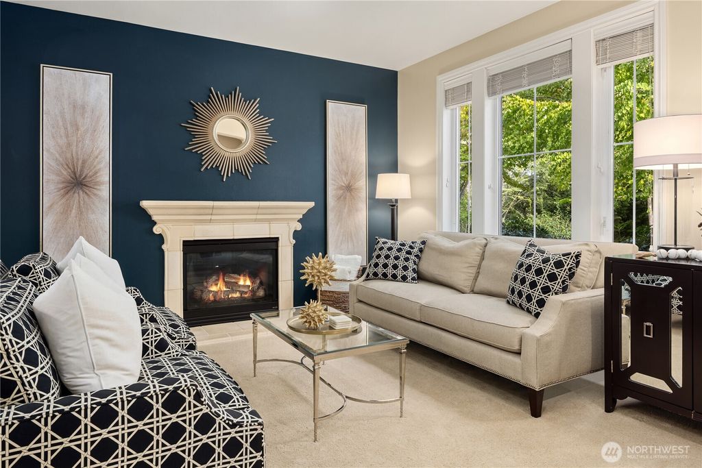 Photo of 1839 12th Avenue NE, Issaquah, WA 98029 (MLS # 2435363)