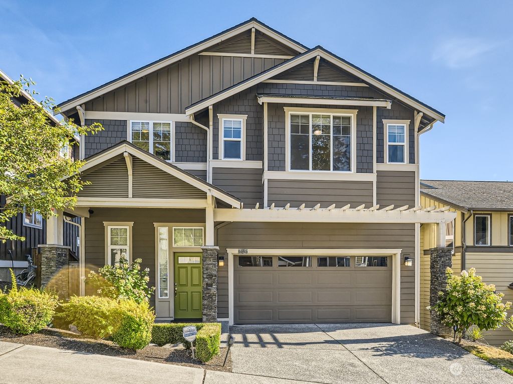 Photo of 16945 NE 84th Court, Redmond, WA 98052 (MLS # 2151274)