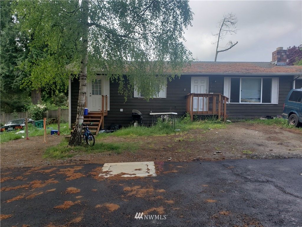 Photo of 515 NE 183rd Court, Shoreline, WA 98155 (MLS # 1776483)