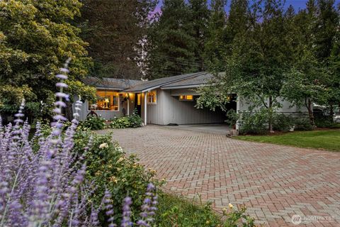 Photo of 257 Scholze Street, Leavenworth, WA 98826 (MLS # 2515230)