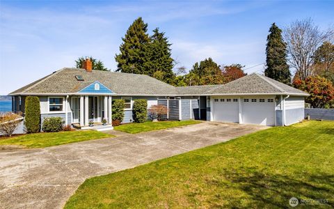 Photo of 8424 East Side Drive NE, Tacoma, WA 98422 (MLS # 2499264)