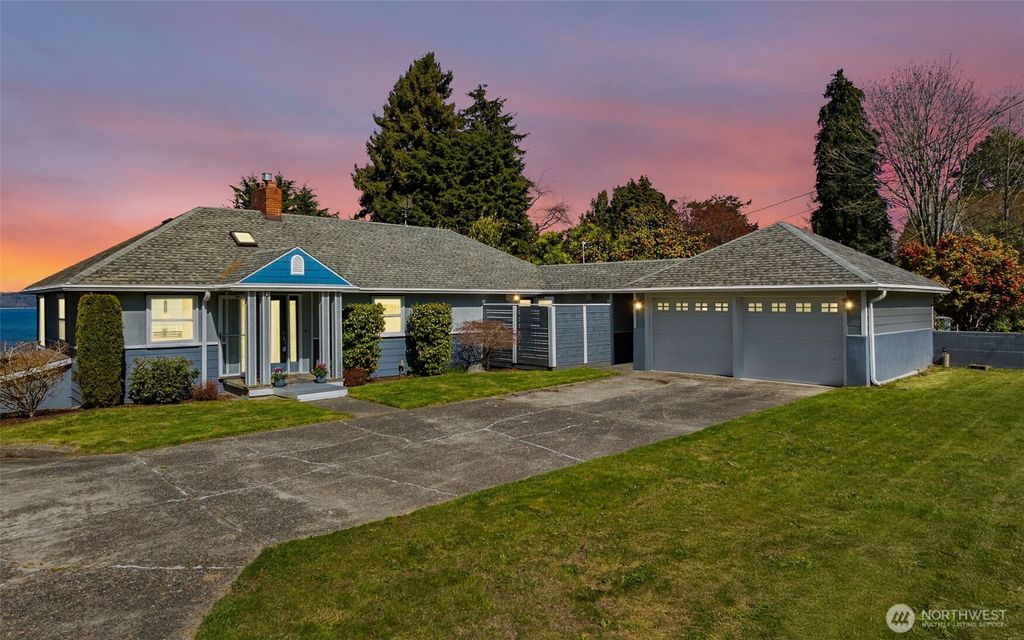 Photo of 8424 East Side Drive NE, Tacoma, WA 98422 (MLS # 2499264)
