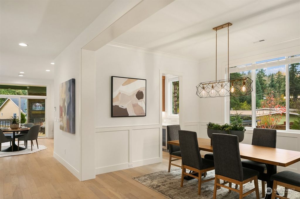 Photo of 4138 153rd Avenue SE, Bellevue, WA 98006 (MLS # 1989384)