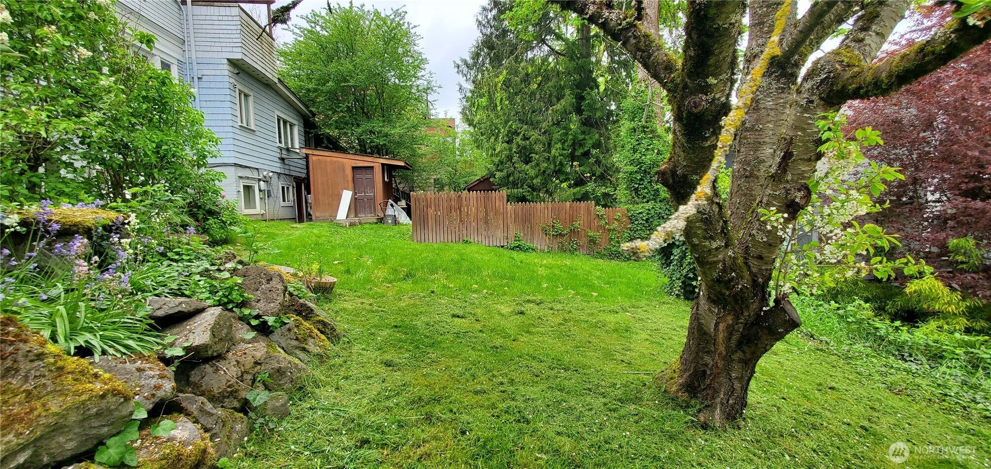 3004 E Yesler Way